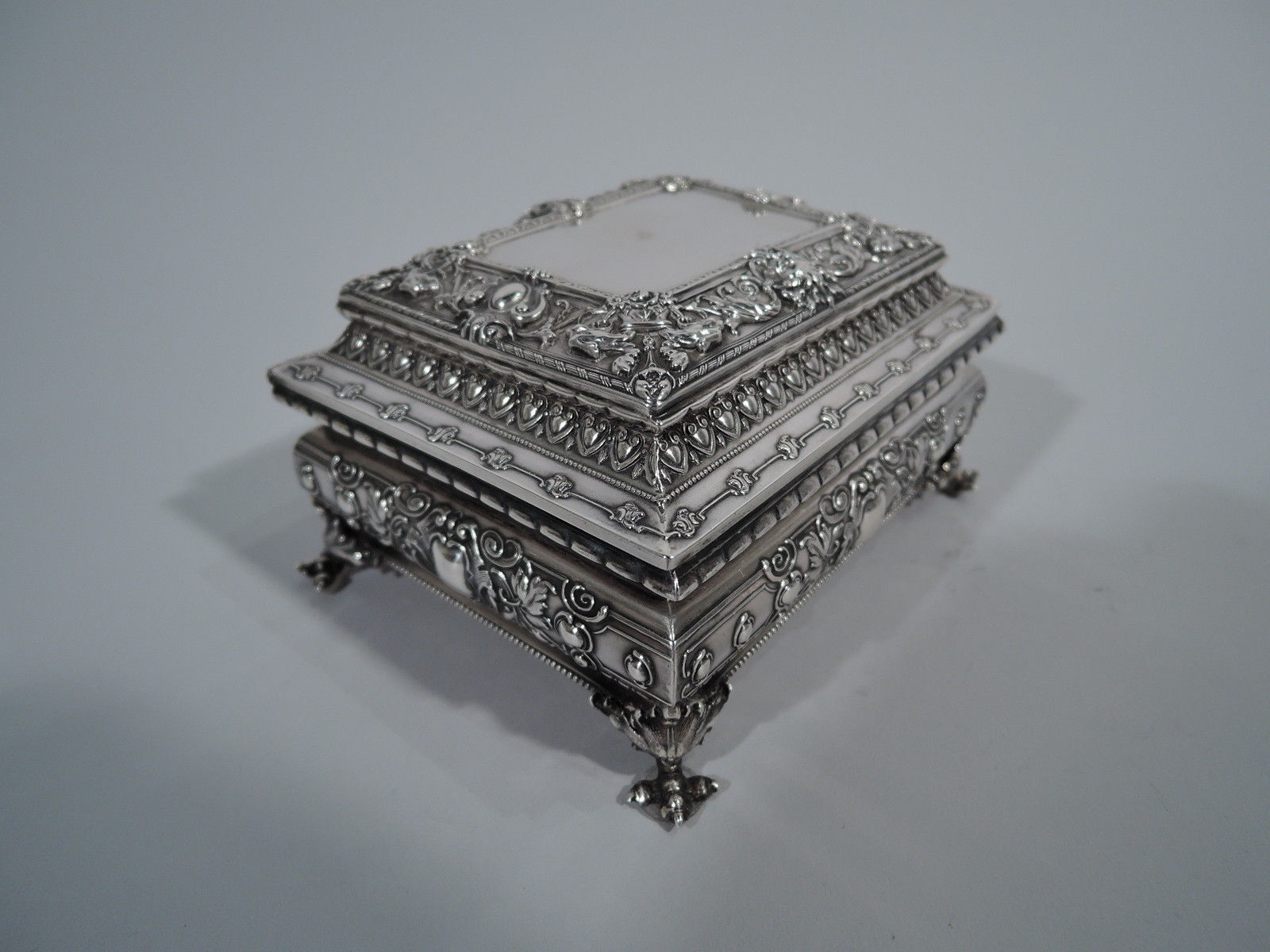 Un top 5 des boites à bijoux aux prix astronomiques ! 